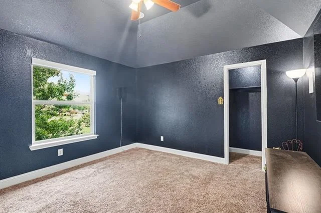 Photo of 5520 Champlain Drive