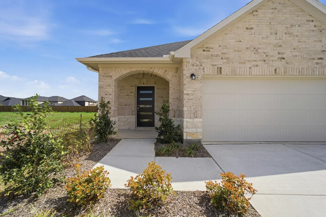 Photo of 5207 Millbrook Drive