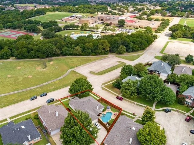 Photo of 741 Whitman Drive