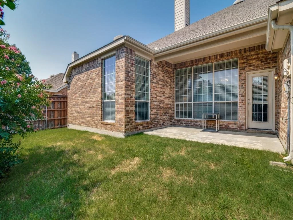 Photo of 6901 Westover Drive