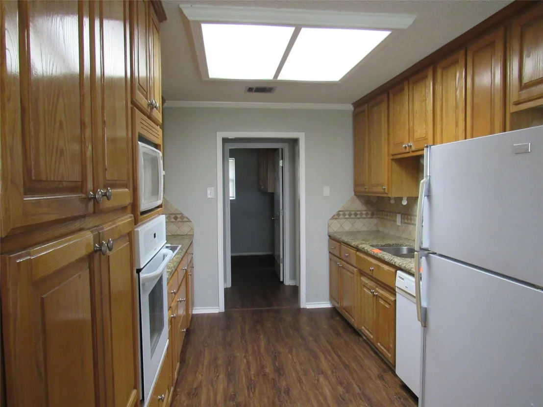 Photo of 710 N Old Robinson Road