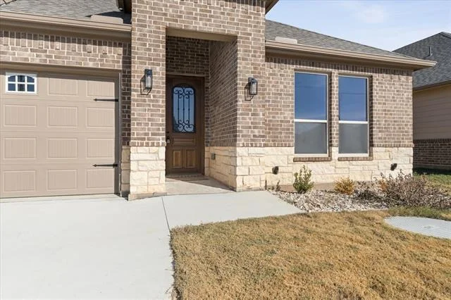 Photo of 5627 Barkridge Drive