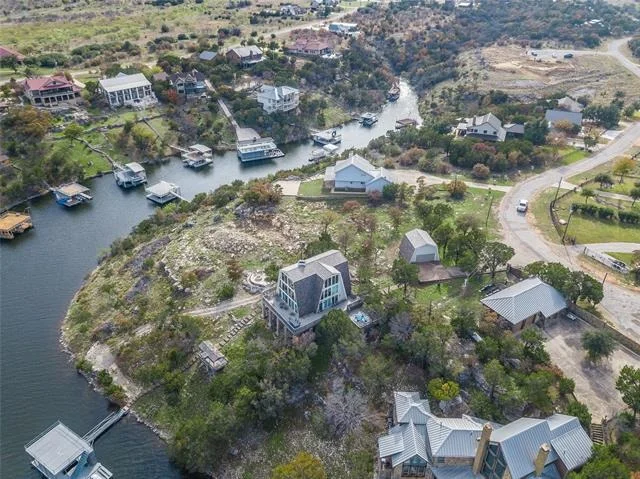 Photo of 1040 Bluff Creek Point