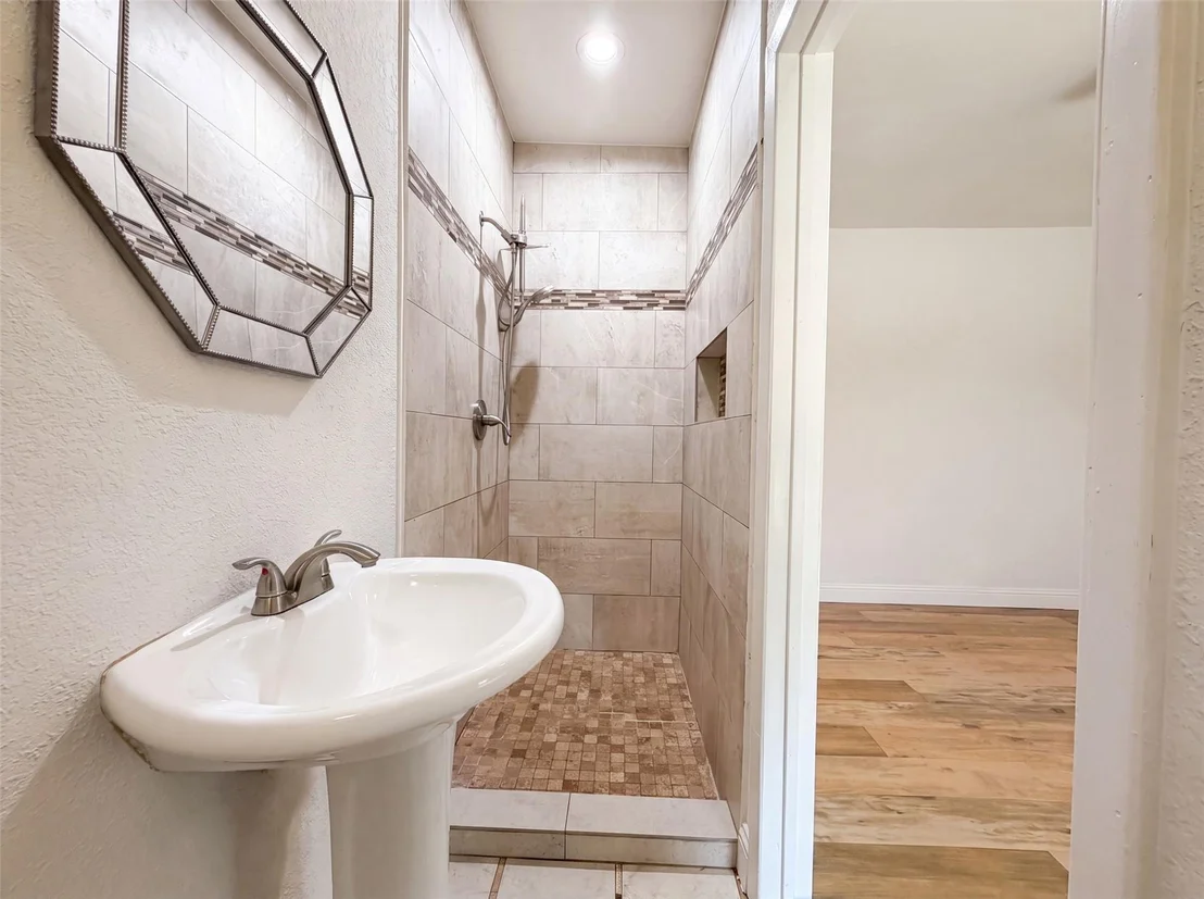 Photo of 5124 Norma Street