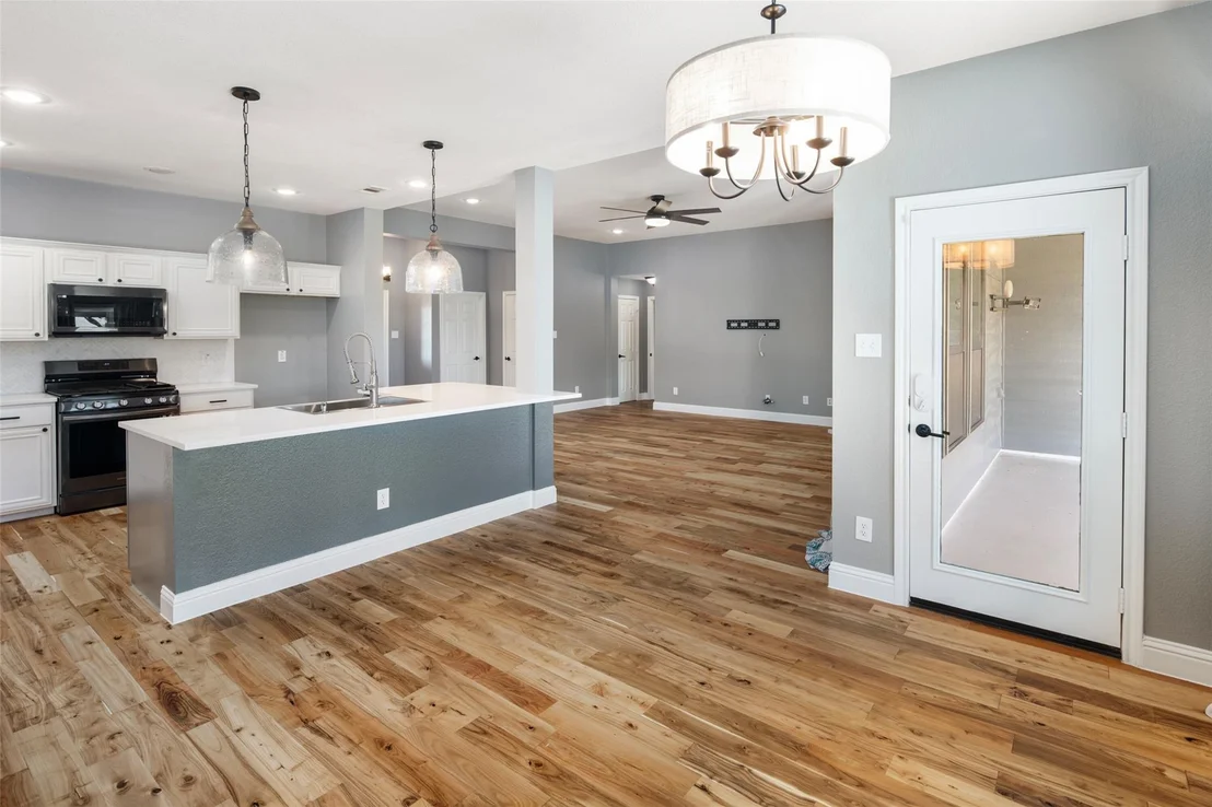 Photo of 1019 Vaughan Lane