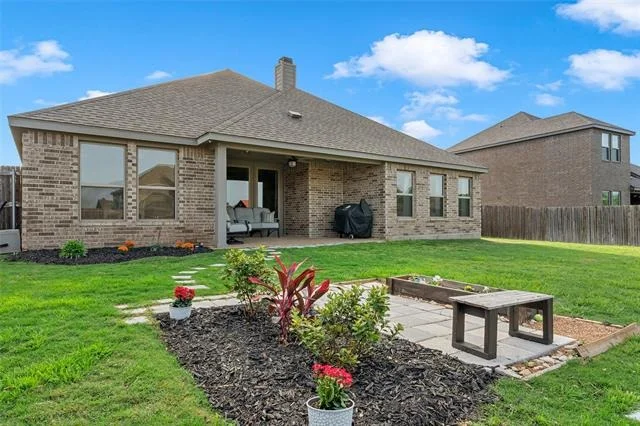 Photo of 1050 Hesselridge Drive