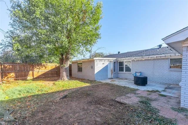 Photo of 2310 Hollis Drive
