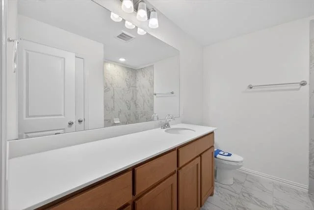 Photo of 1418 Broadview Drive