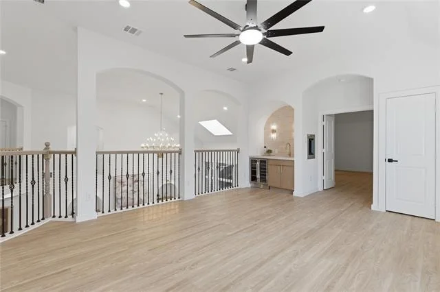 Photo of 8125 Sutherland Lane