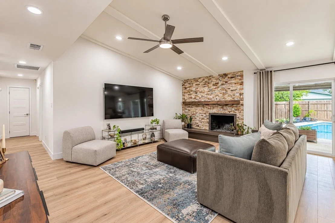 Photo of 8501 Van Pelt Drive