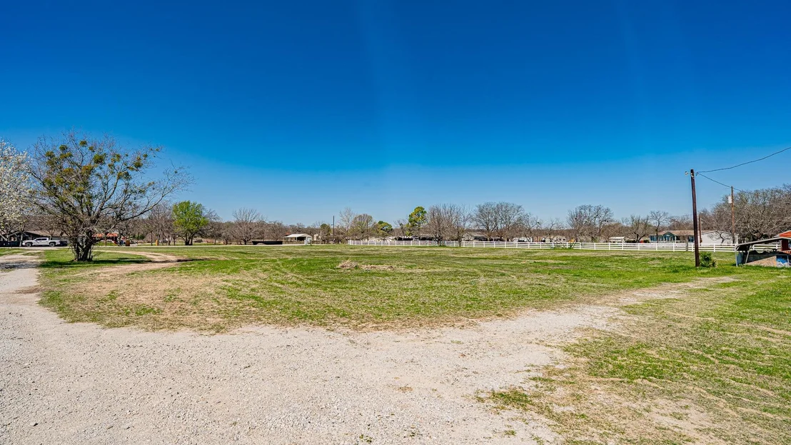 Photo of 528 Stonegate Drive