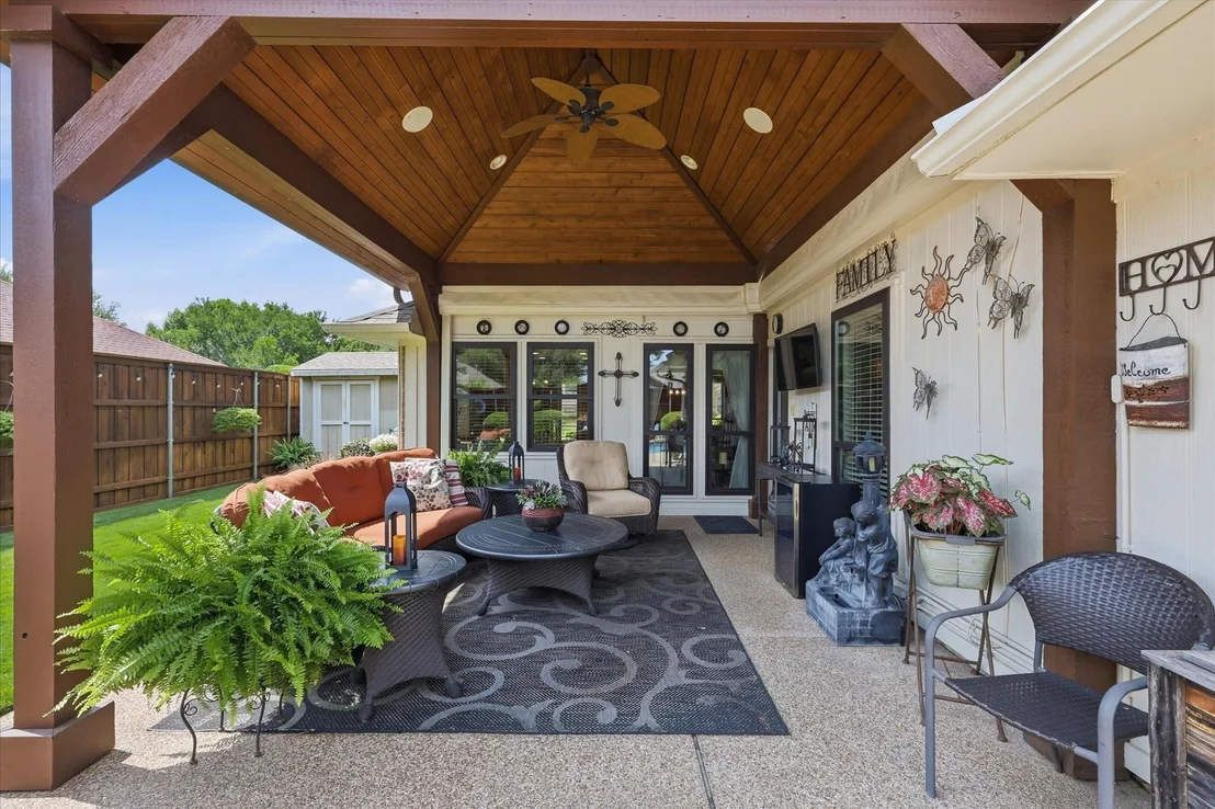 Photo of 600 Quail Lane