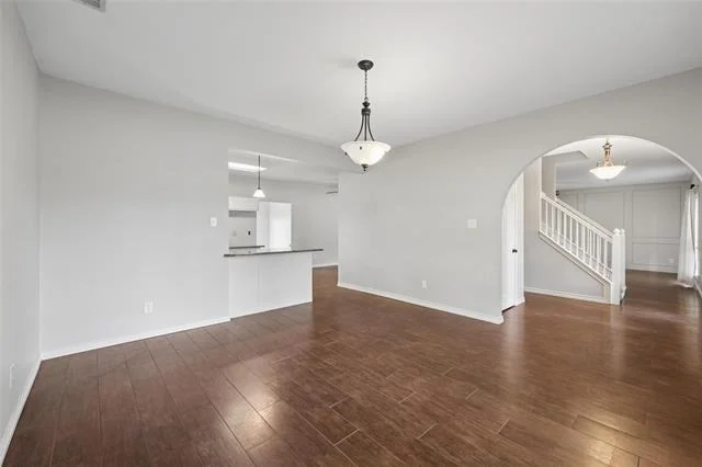 Photo of 828 Rockefeller Lane