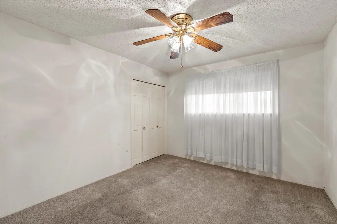 Photo of 5807 Caldwell Street