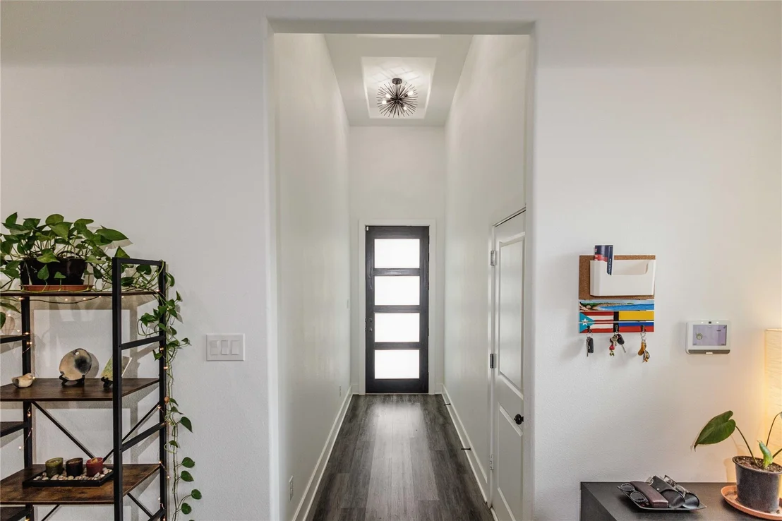 Photo of 3231 Fairview Avenue