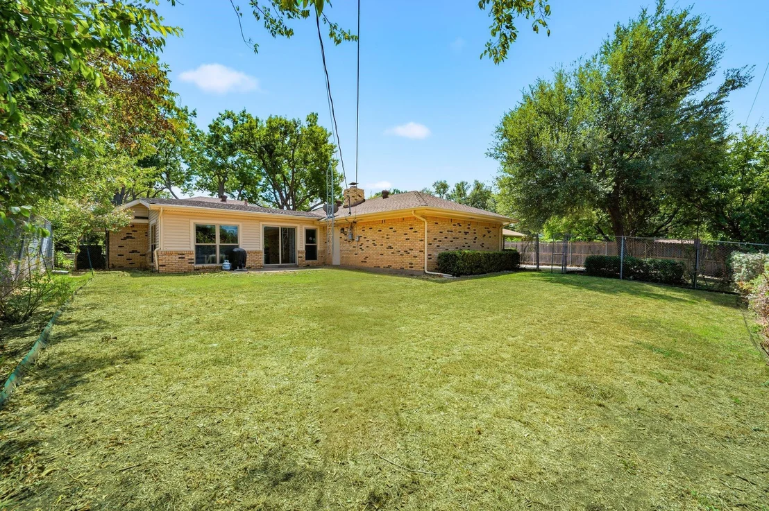 Photo of 6248 Winifred Drive