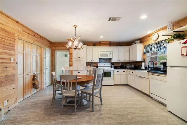 Photo of 1101 County Road 2810