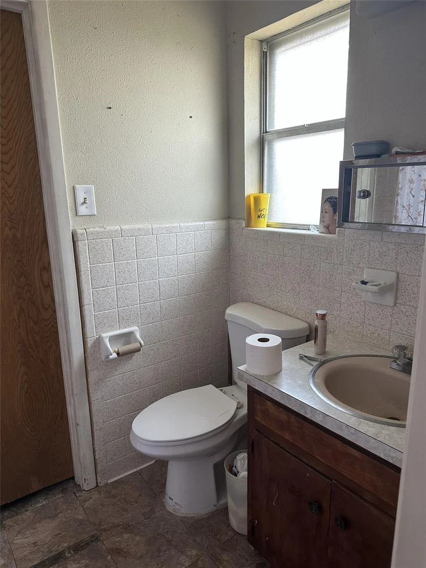 Photo of 1700 Northcrest Drive