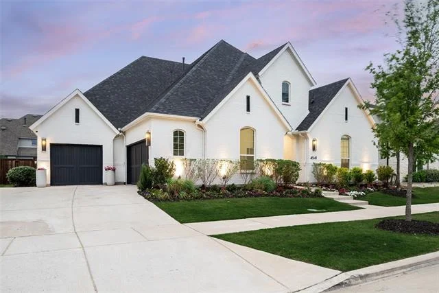 Photo of 4541 Silver Spur Drive