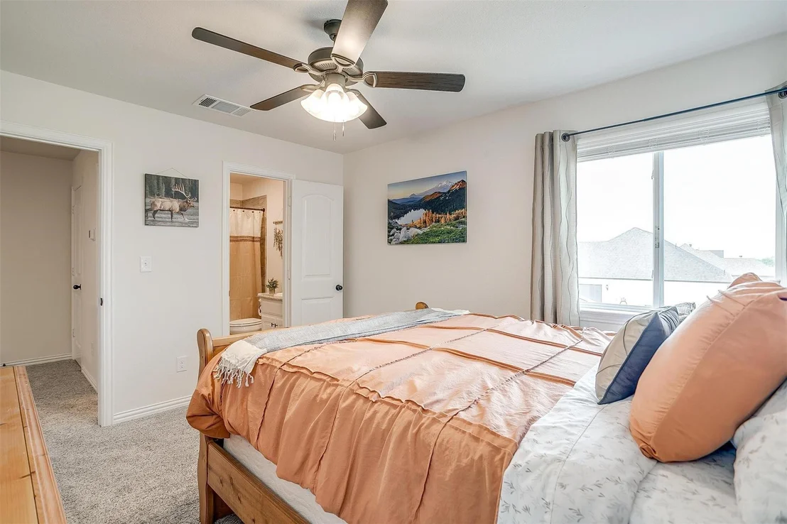 Photo of 340 Sanger Drive