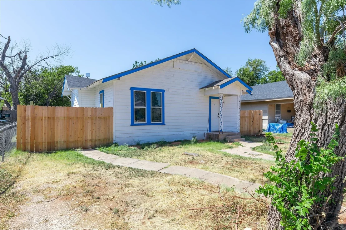 Photo of 1833 N 7th Street