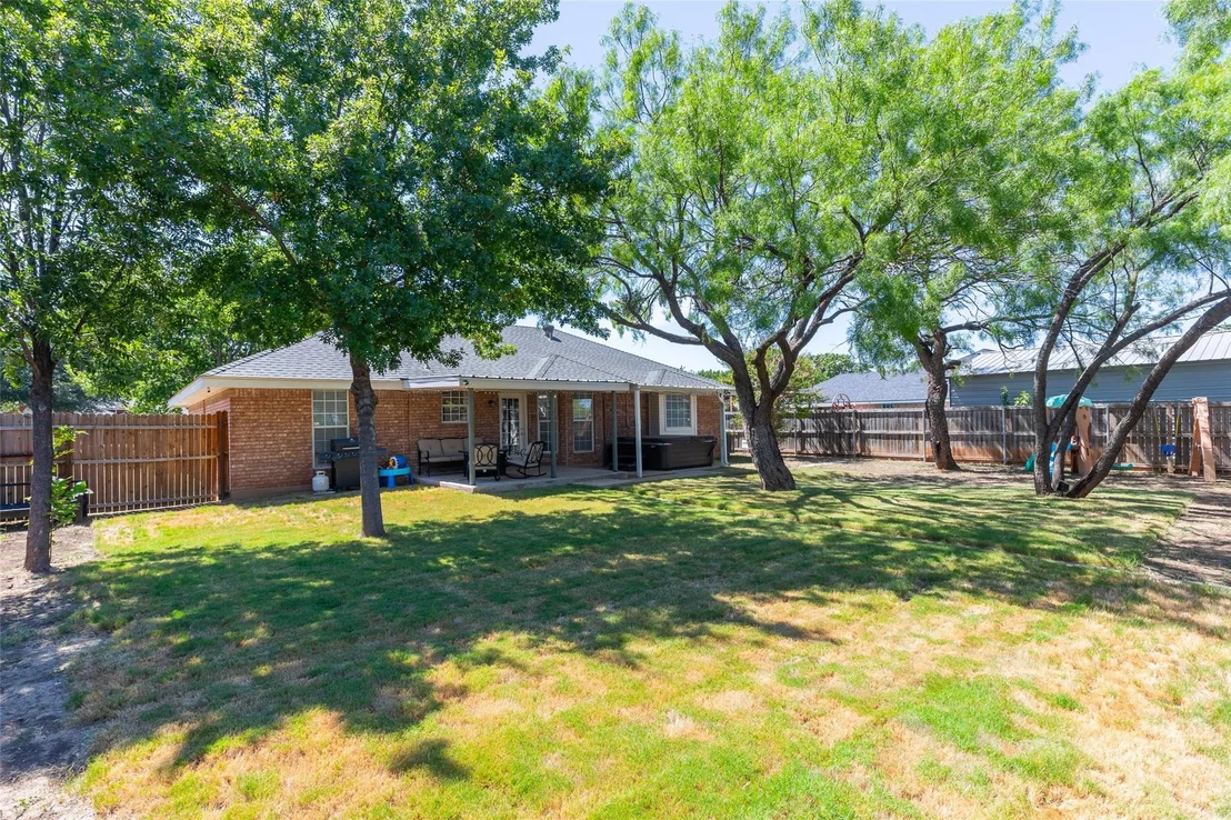 Photo of 1009 Parsons Road