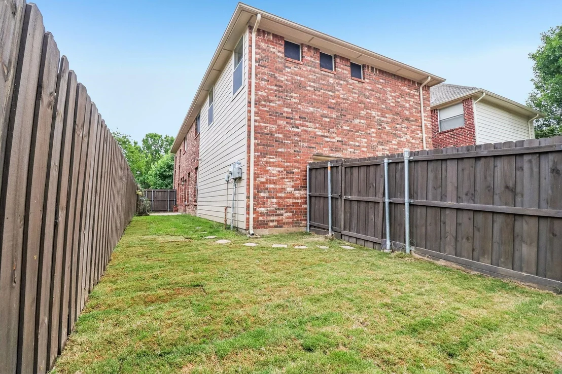 Photo of 526 Archer Drive
