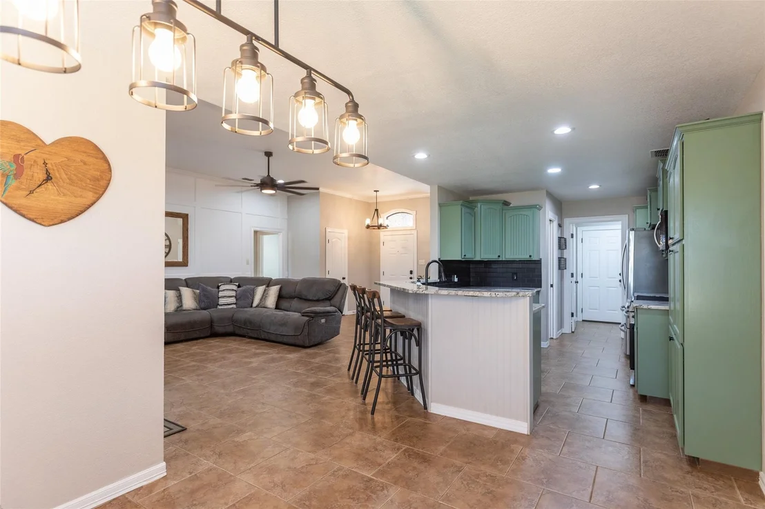 Photo of 174 Sanford Lane