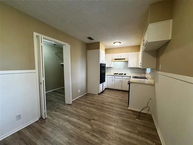 Photo of 2708 Alta Vista Circle