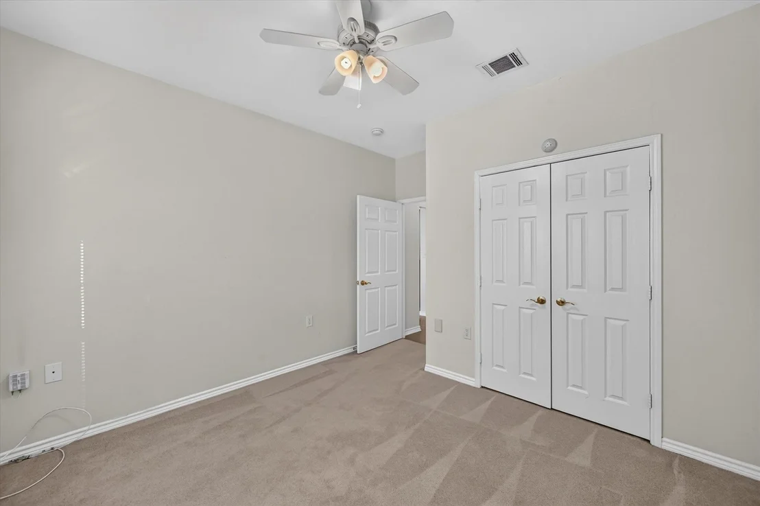 Photo of 433 Oak Street