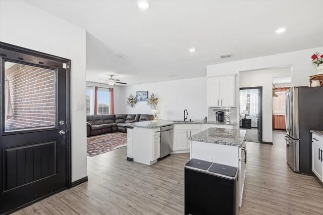 Photo of 645 Ridgeback Trail