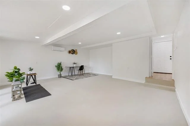 Photo of 10115 Goodyear Drive