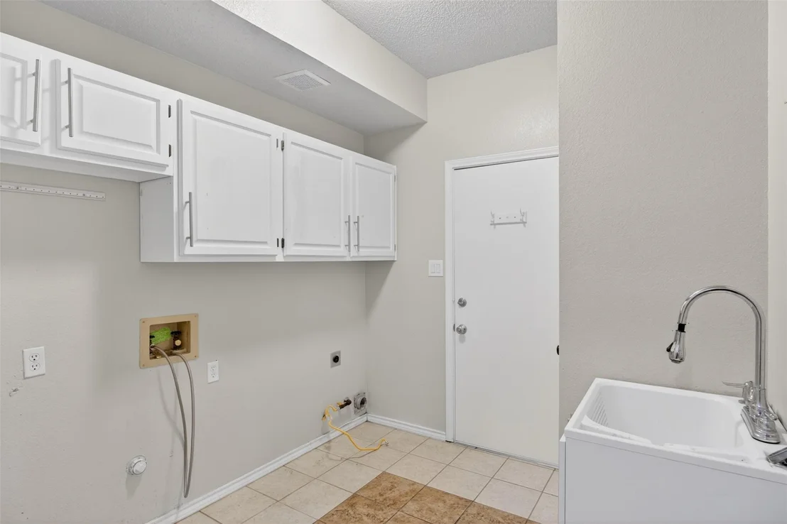 Photo of 2622 Covington Drive