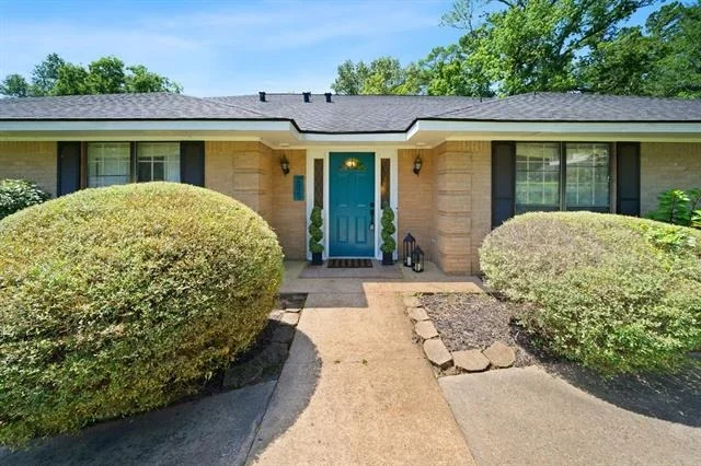 Photo of 2829 Yorktown Drive