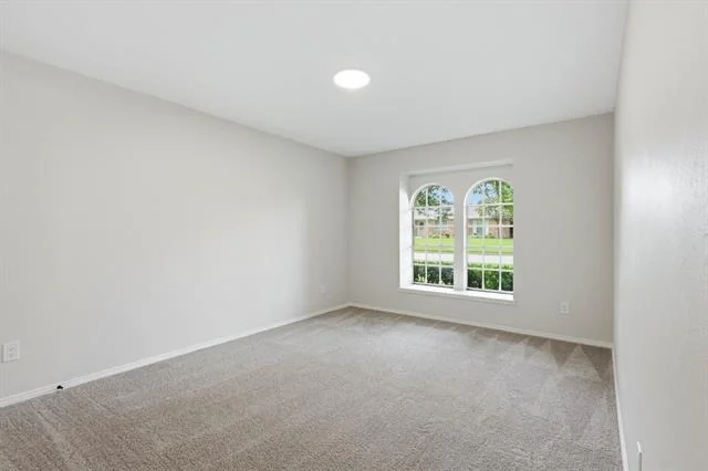 Photo of 527 Tiffany Trail