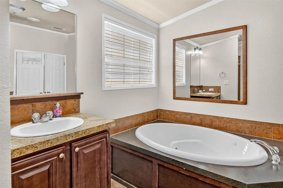 Photo of 166 Quiten Lane