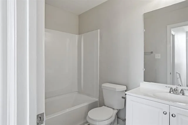 Photo of 206 River Rock Drive