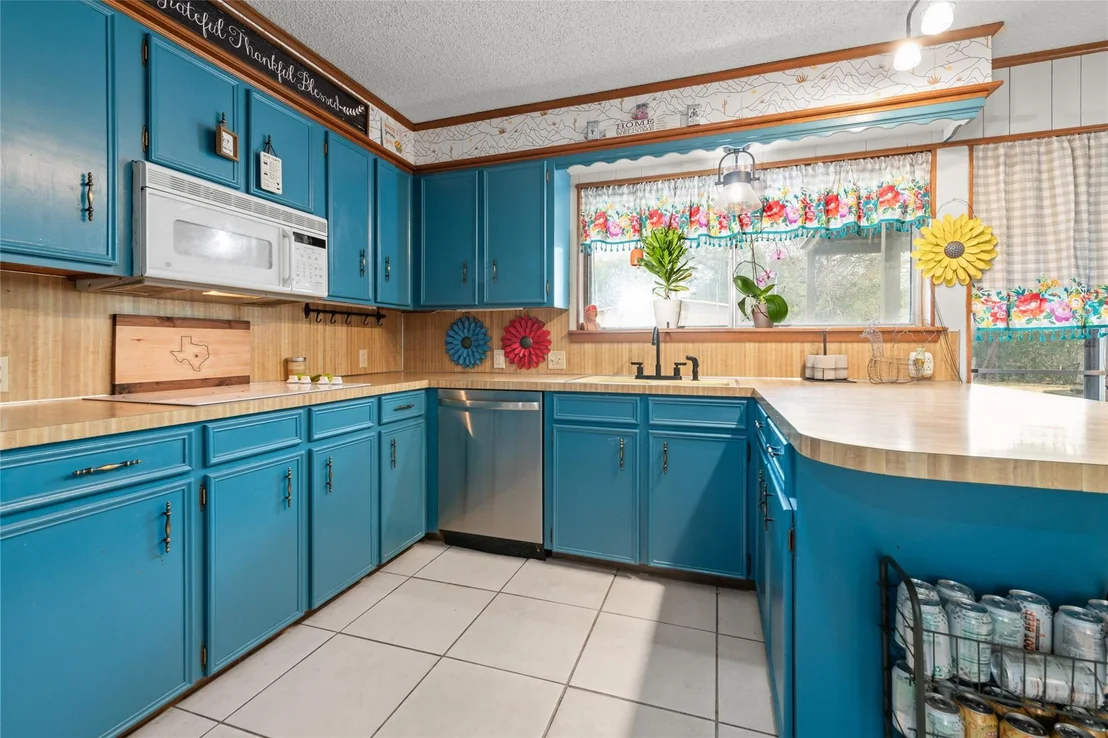 Photo of 1017 Chriswood Drive