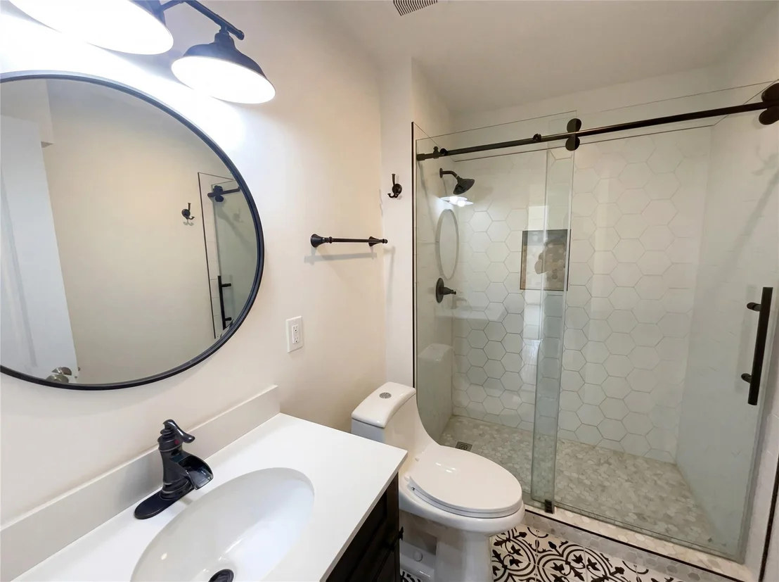 Photo of 8541 Strathmore Drive