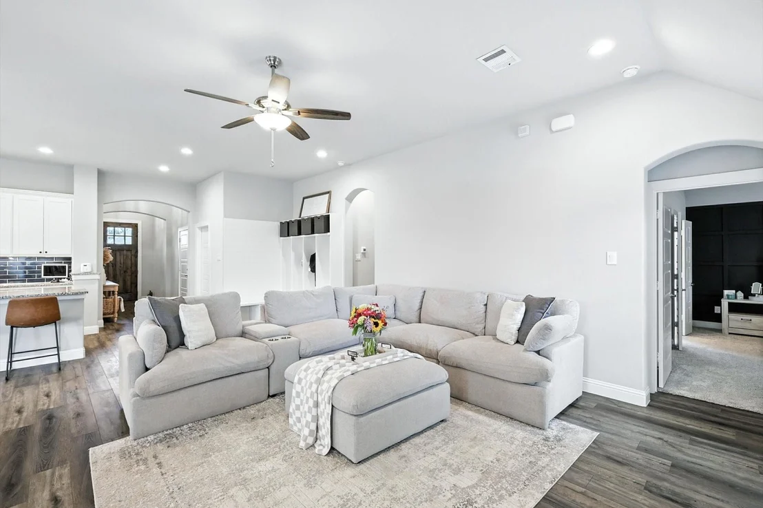 Photo of 705 Chaparral Road