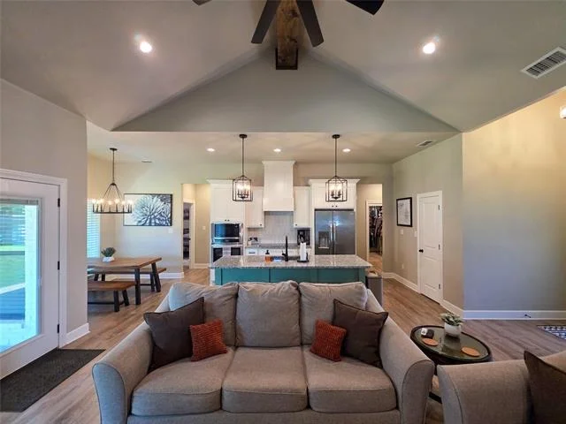 Photo of 5509 Fallbrook Drive