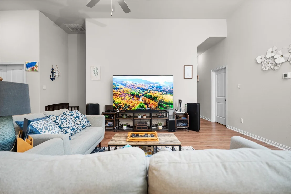 Photo of 4424 Terraview Drive