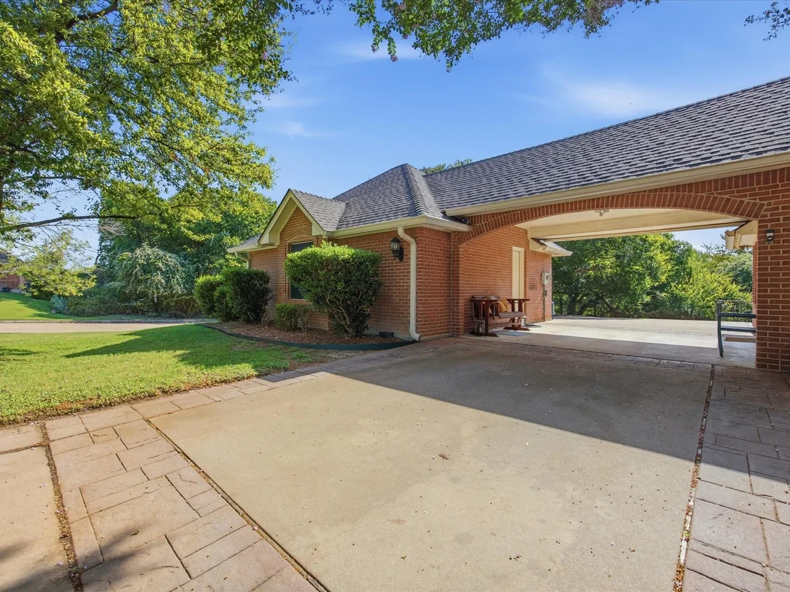Photo of 201 Coach House Circle