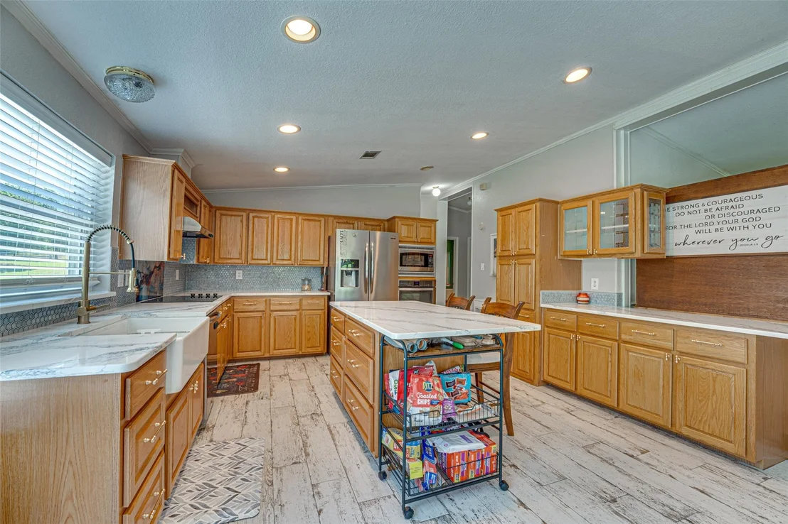 Photo of 2202 County Road 947