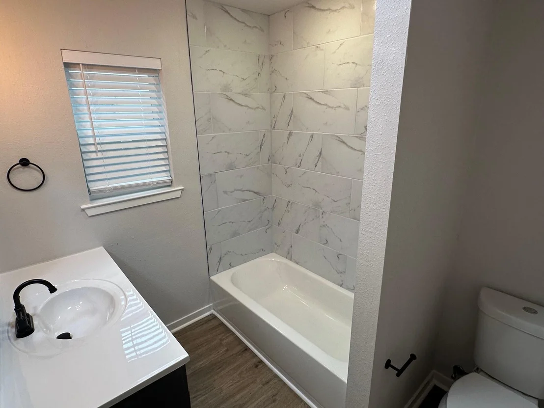 Photo of 1606 Cherry Avenue