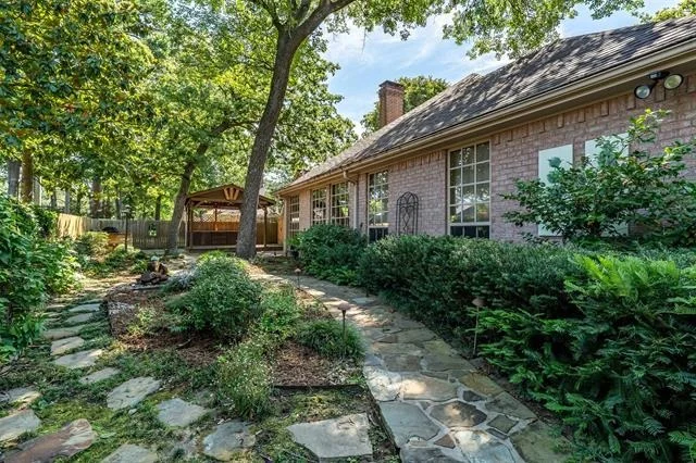 Photo of 3406 Pebblebrook Drive