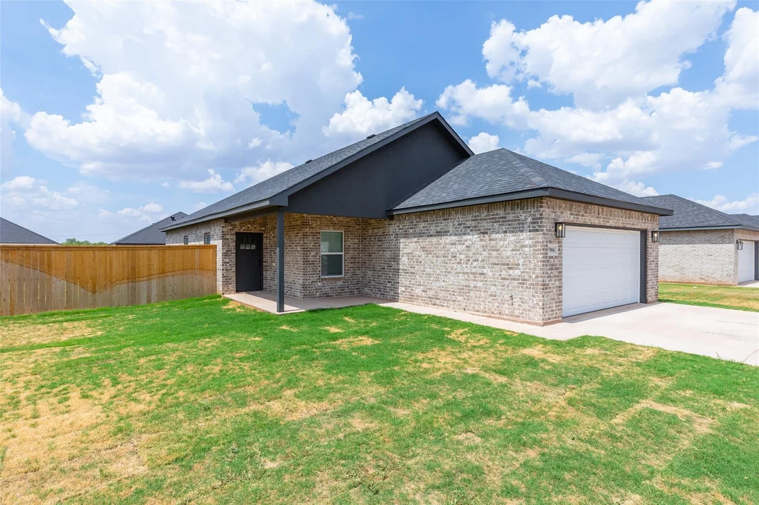Photo of 7904 Freedom Crest Avenue