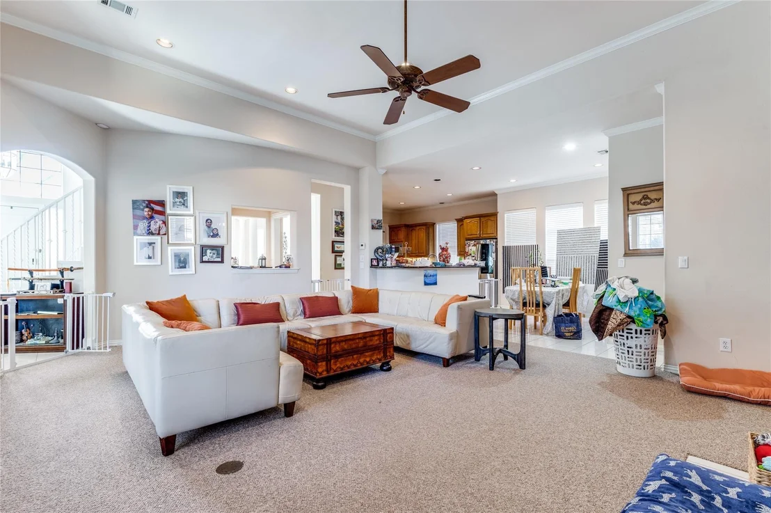 Photo of 5929 Pebblestone Lane