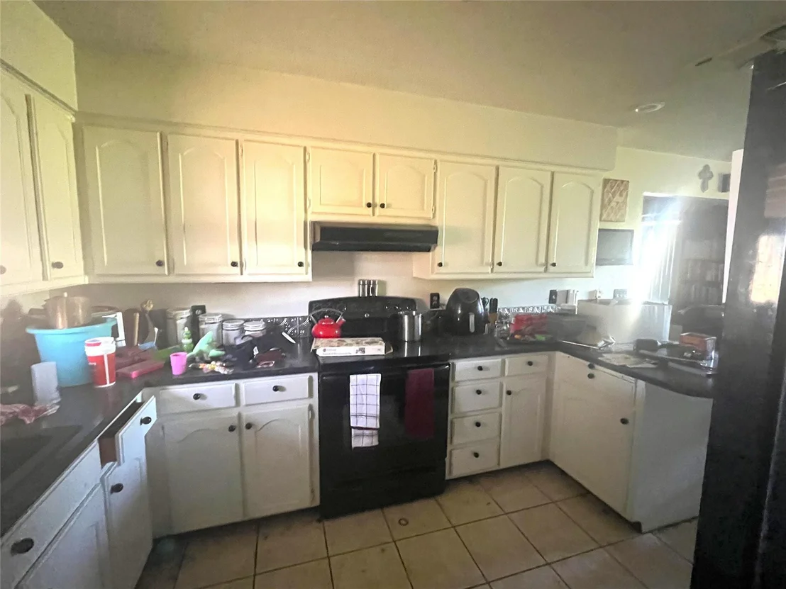 Photo of 5786 W Road R