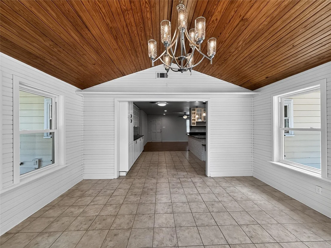 Photo of 617 Dunaway Lane